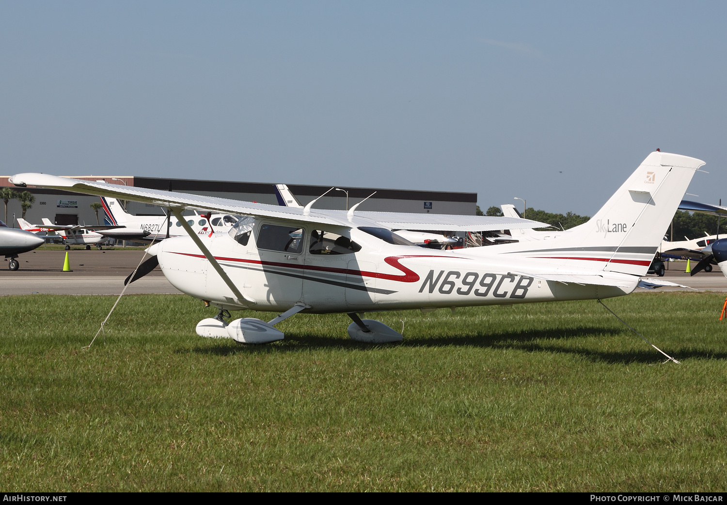 Aircraft Photo of N699CB | Cessna 182T Skylane | AirHistory.net #383735