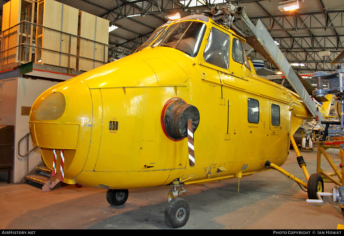 Aircraft Photo of XJ398 | Westland WS-55-3 Whirlwind HAR10 | UK - Air Force | AirHistory.net #383752