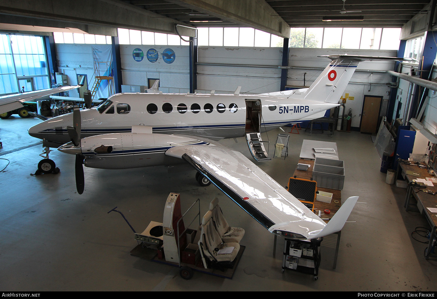 Aircraft Photo of 5N-MPB | Raytheon 350 King Air (B300) | AirHistory.net #383830