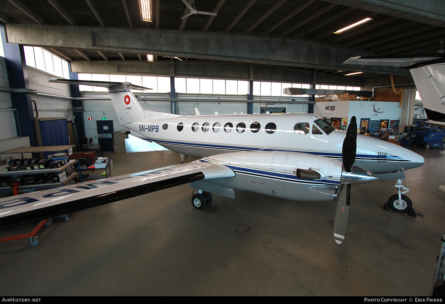 Aircraft Photo of 5N-MPB | Raytheon 350 King Air (B300) | AirHistory.net #383832