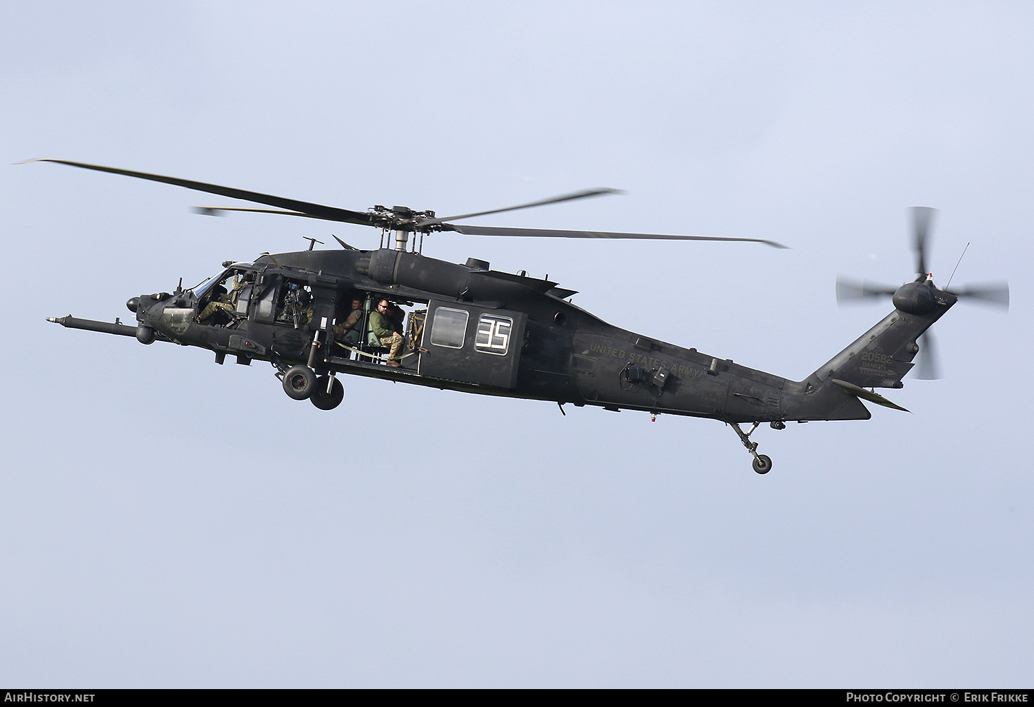 Aircraft Photo of 13-20582 / 20582 | Sikorsky MH-60M Black Hawk (S-70A) | USA - Army | AirHistory.net #383841