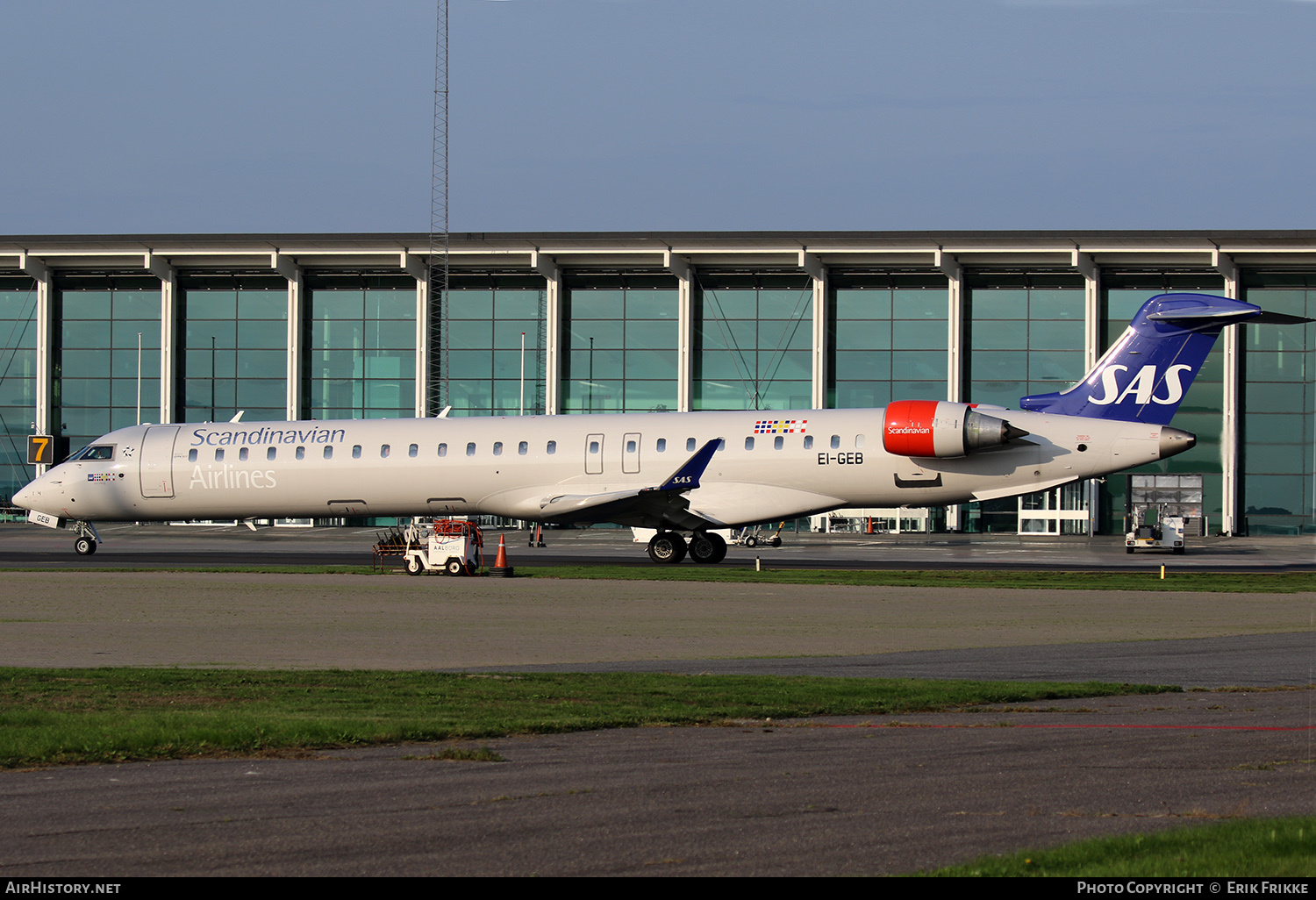 Aircraft Photo of EI-GEB | Bombardier CRJ-900LR (CL-600-2D24) | Scandinavian Airlines - SAS | AirHistory.net #383858
