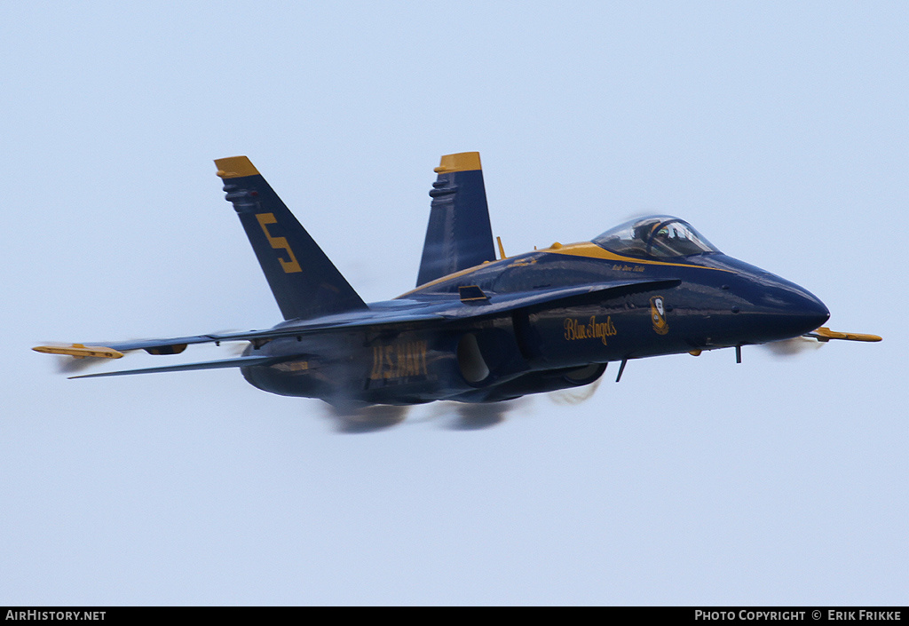 Aircraft Photo of 163768 | McDonnell Douglas F/A-18C Hornet | USA - Navy | AirHistory.net #383912