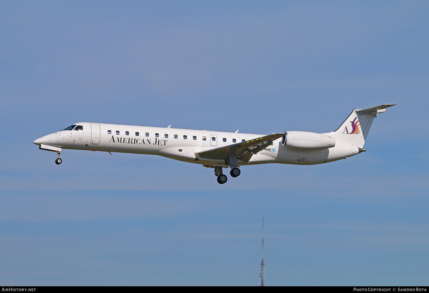 Aircraft Photo of LV-HVE | Embraer ERJ-145LR (EMB-145LR) | American Jet | AirHistory.net #383927