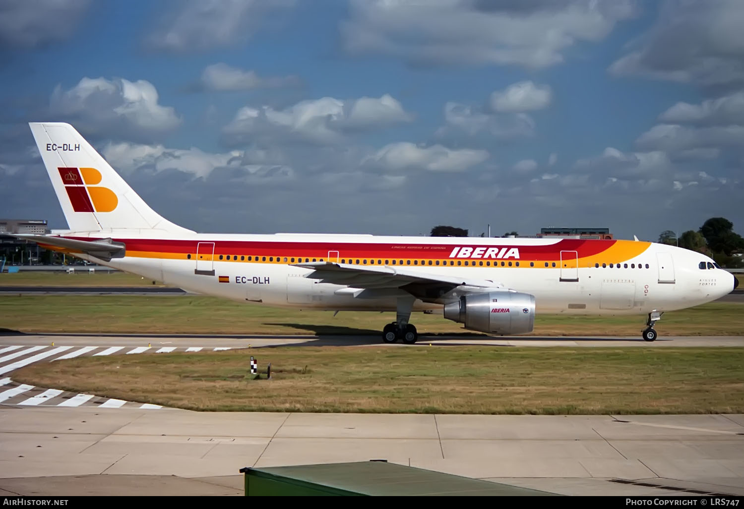 Aircraft Photo of EC-DLH | Airbus A300B4-120 | Iberia | AirHistory.net #383966