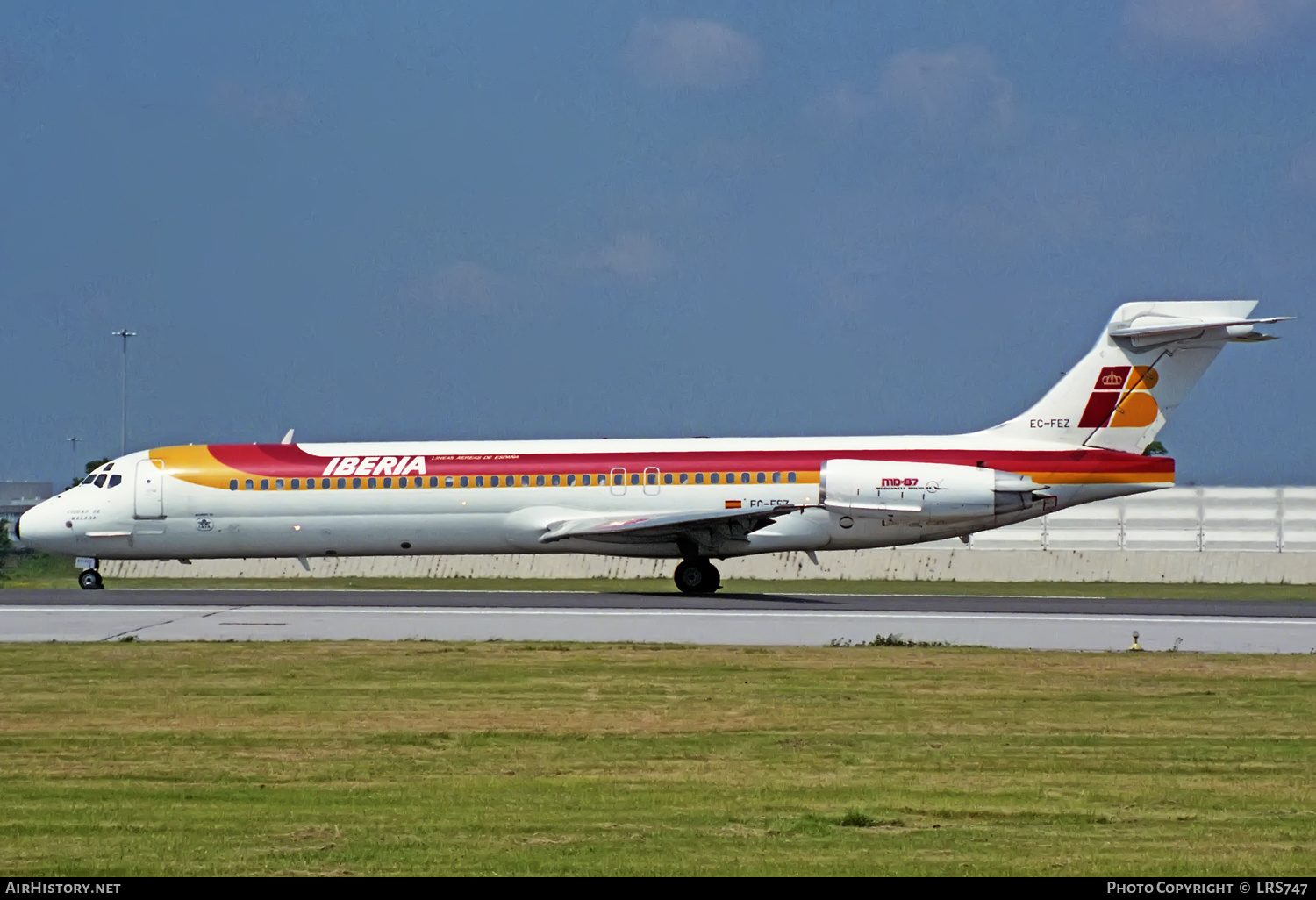 Aircraft Photo of EC-FEZ | McDonnell Douglas MD-87 (DC-9-87) | Iberia | AirHistory.net #383980