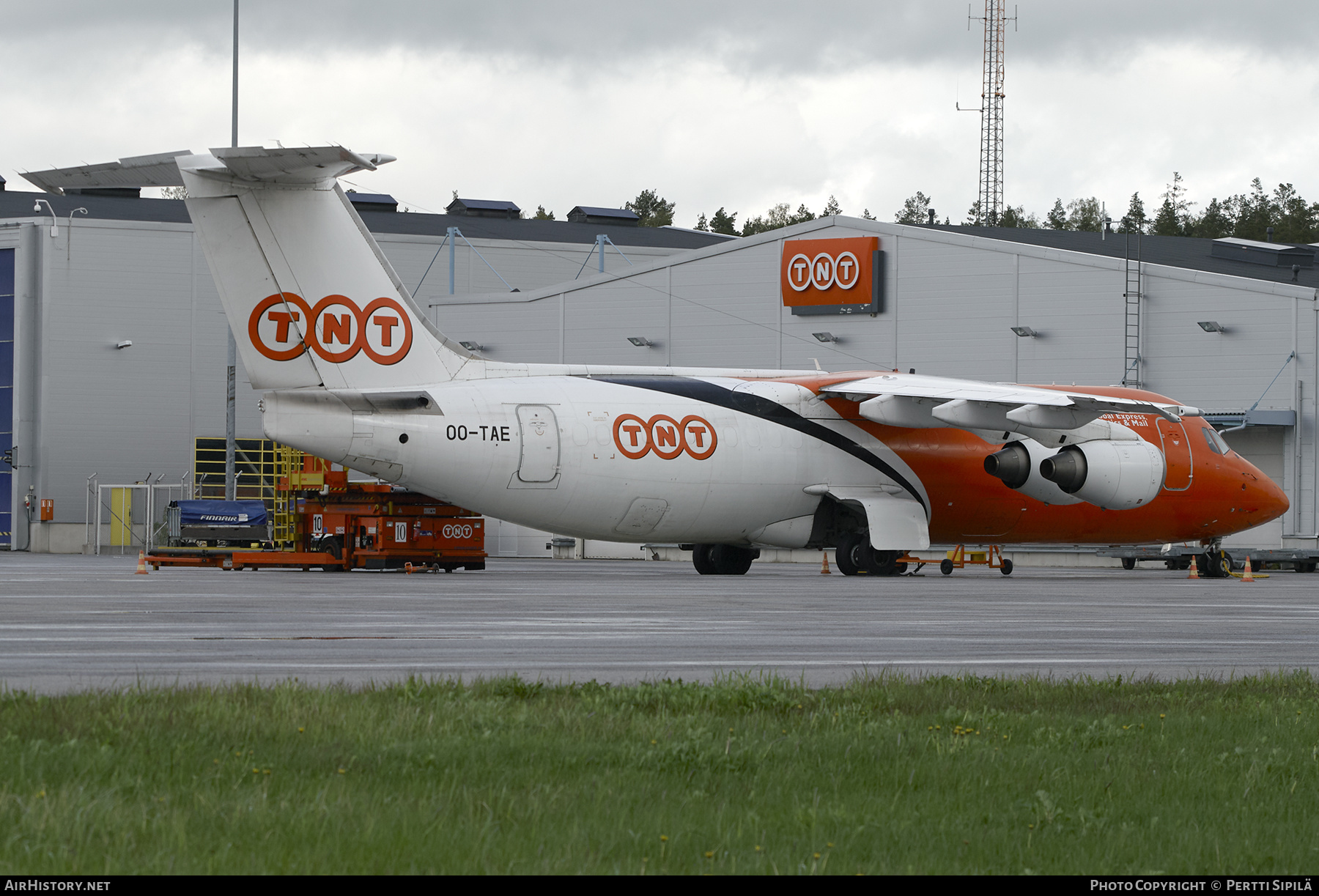 Aircraft Photo of OO-TAE | British Aerospace BAe-146-300QT Quiet Trader | TNT Airways | AirHistory.net #383981