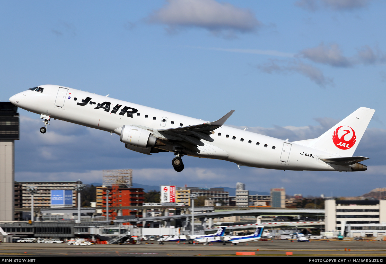 Aircraft Photo of JA242J | Embraer 190STD (ERJ-190-100STD) | J-Air | AirHistory.net #384010