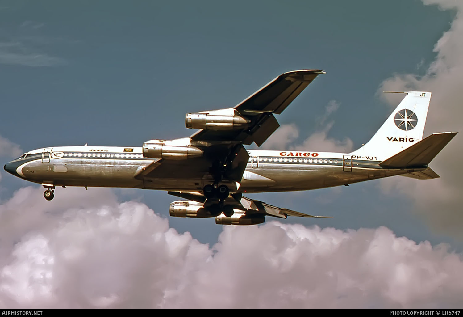 Aircraft Photo of PP-VJT | Boeing 707-341C | Varig Cargo | AirHistory.net #384110