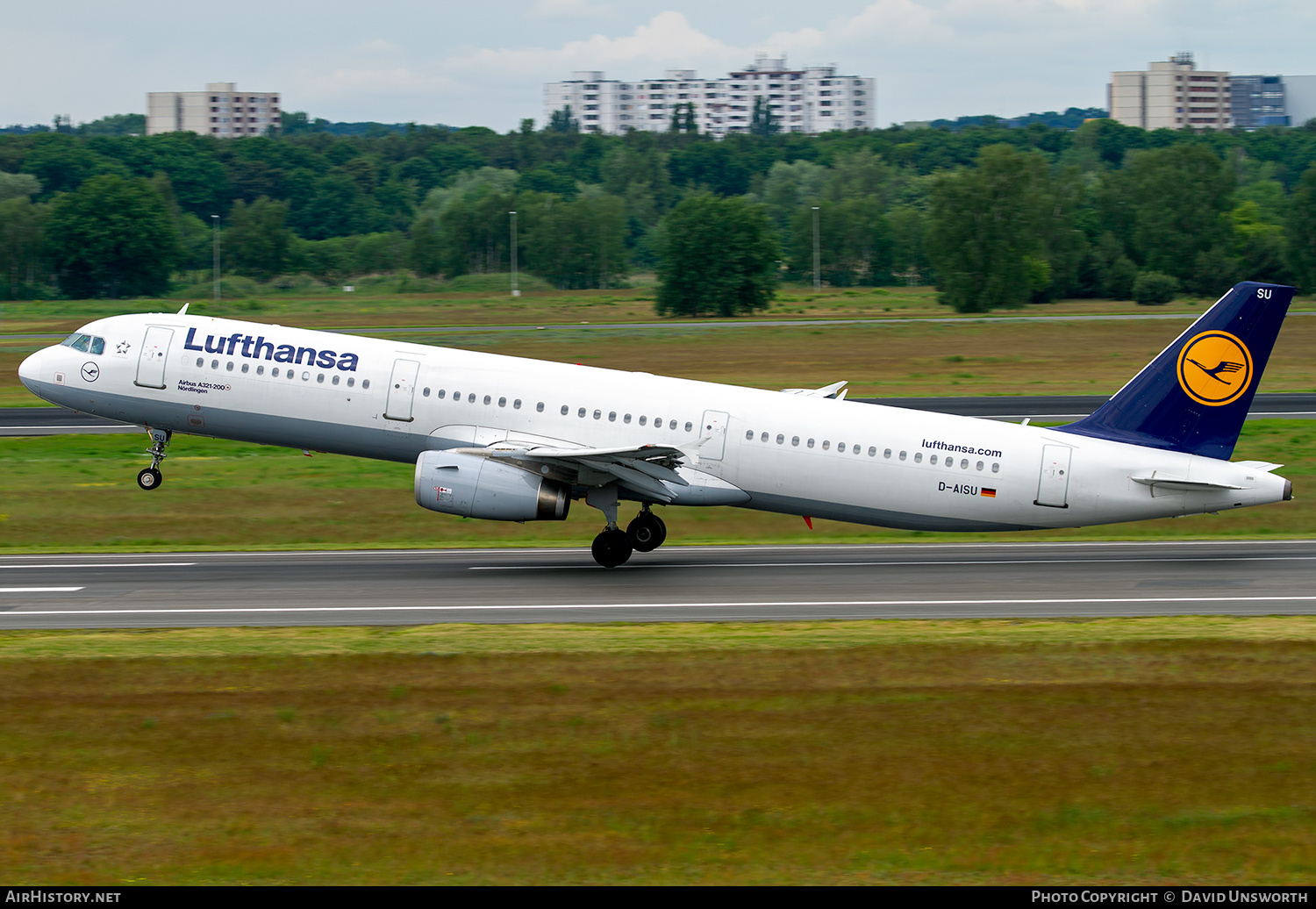 Aircraft Photo of D-AISU | Airbus A321-231 | Lufthansa | AirHistory.net #384132
