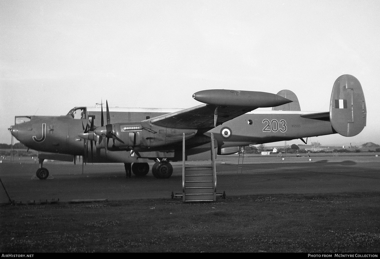 Aircraft Photo of WR985 | Avro 716 Shackleton MR3 | UK - Air Force | AirHistory.net #384164