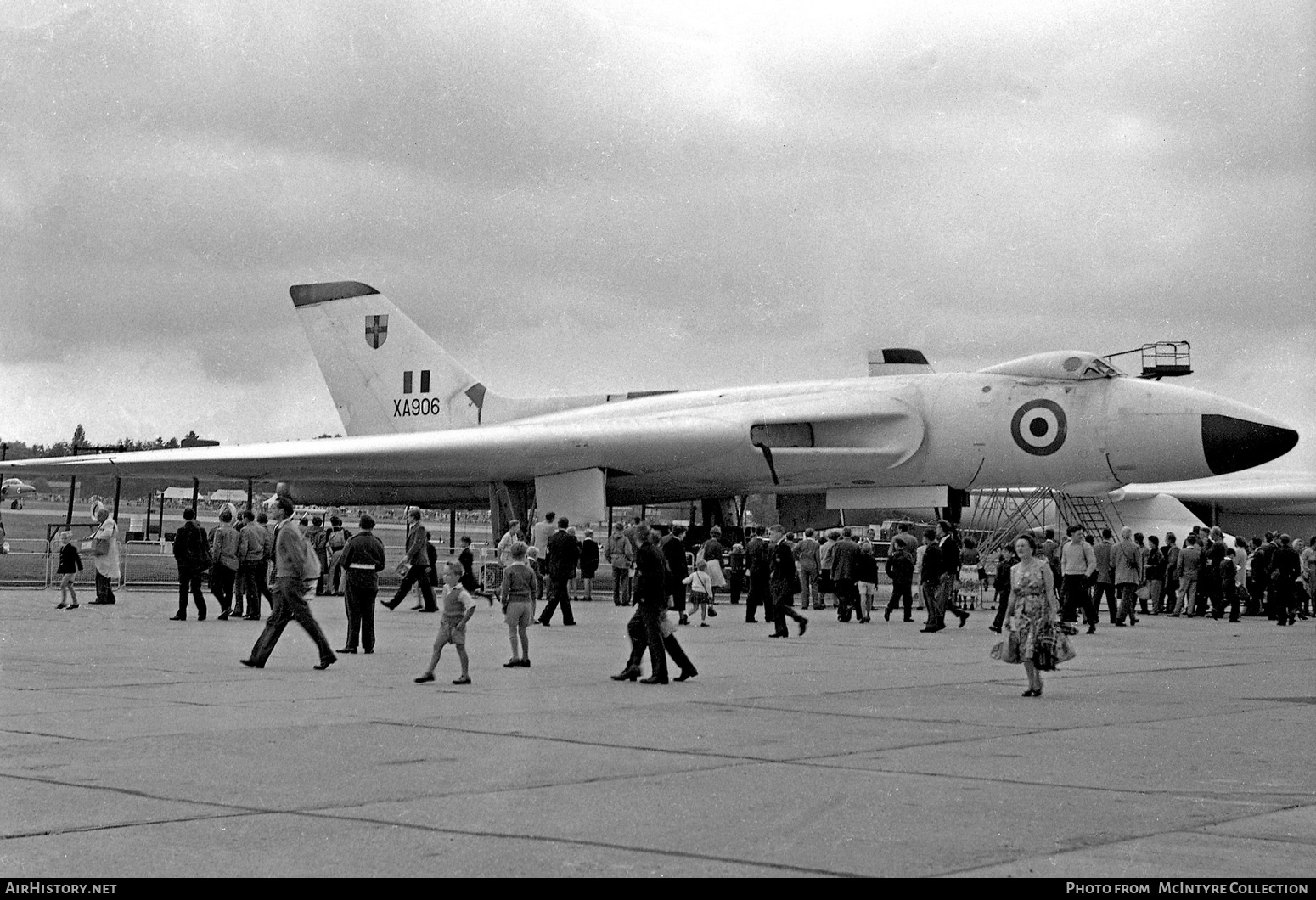 Aircraft Photo of XA906 | Avro 698 Vulcan B.1A | UK - Air Force | AirHistory.net #384175