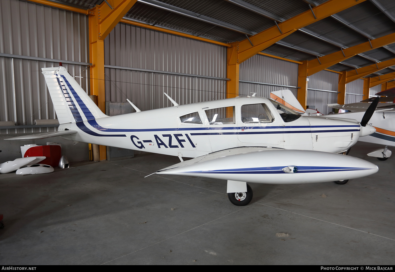 Aircraft Photo of G-AZFI | Piper PA-28R-200 Cherokee Arrow B | AirHistory.net #384210