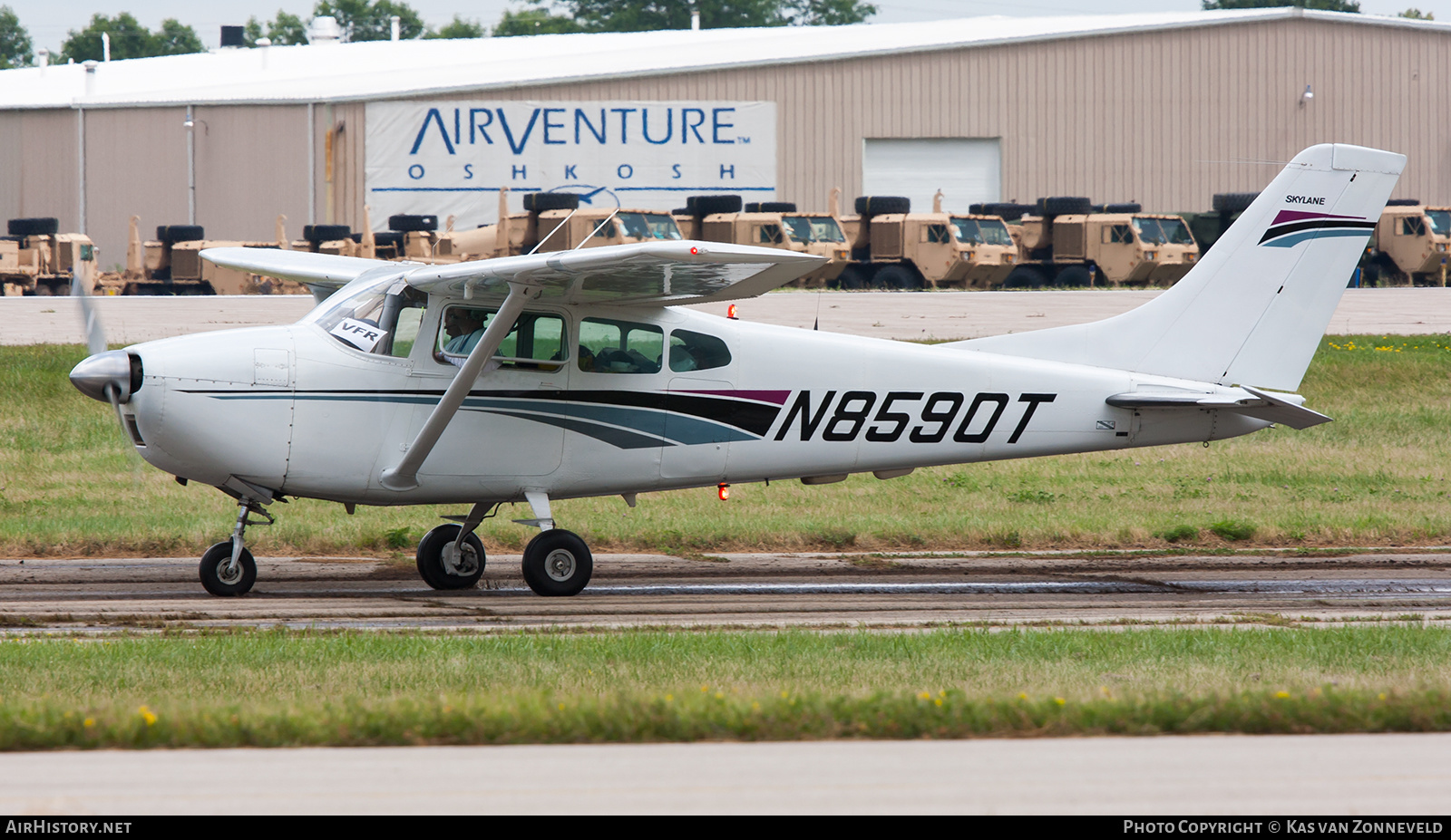 Aircraft Photo of N8590T | Cessna 182C Skylane | AirHistory.net #384217