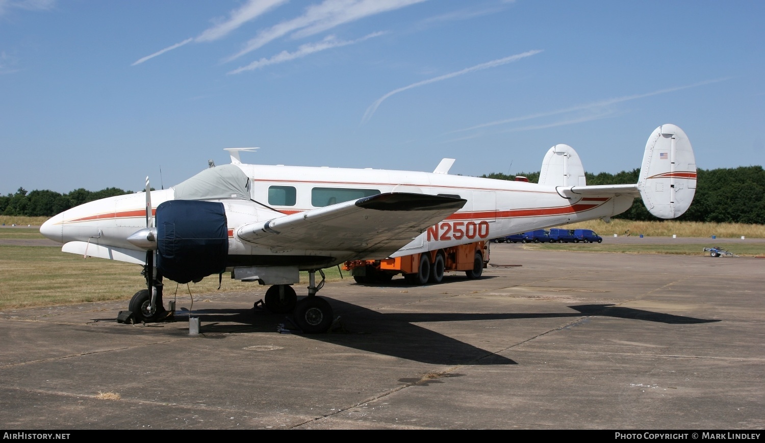 Aircraft Photo of N2500 | Beech D18S/Tri-Gear | AirHistory.net #384250