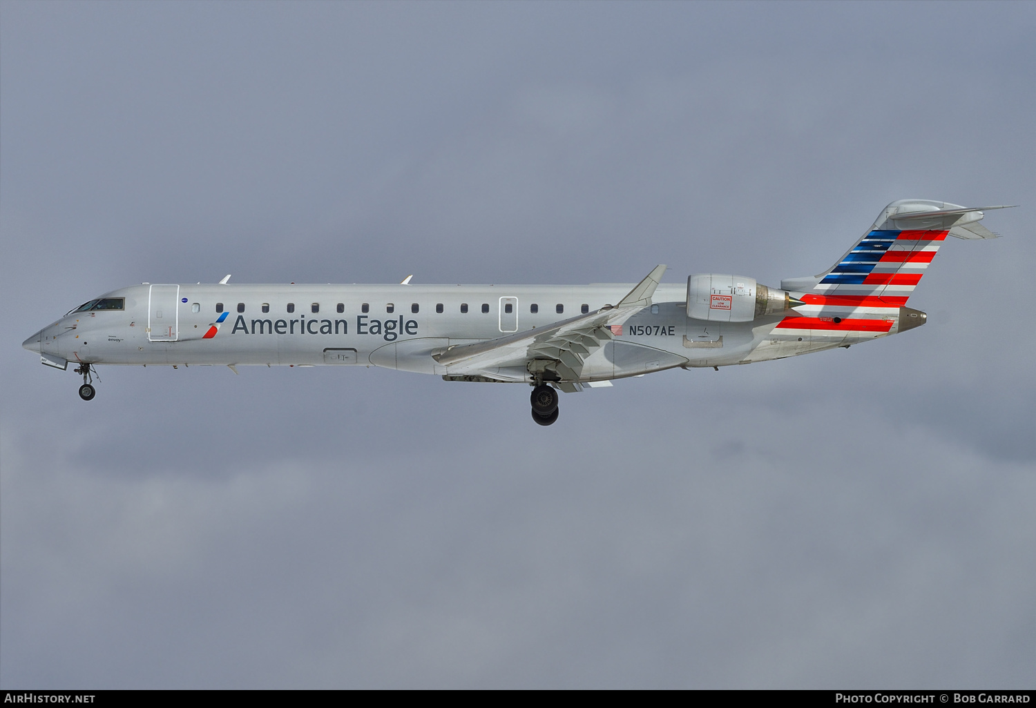 Aircraft Photo of N507AE | Bombardier CRJ-701ER (CL-600-2C10) | American Eagle | AirHistory.net #384254