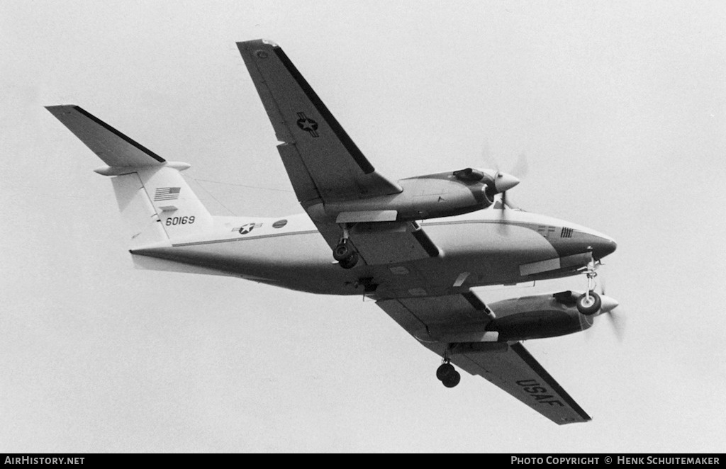 Aircraft Photo of 76-0169 / 60169 | Beech C-12A Huron | USA - Air Force | AirHistory.net #384274