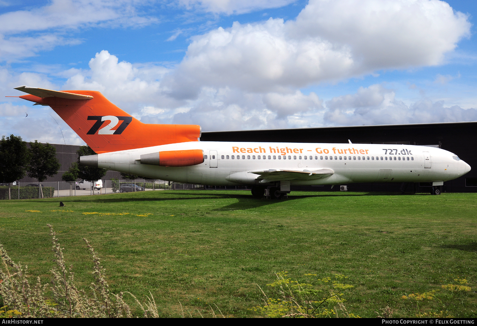 Aircraft Photo of G-BNNI | Boeing 727-276/Adv | 727 Communication | AirHistory.net #384315