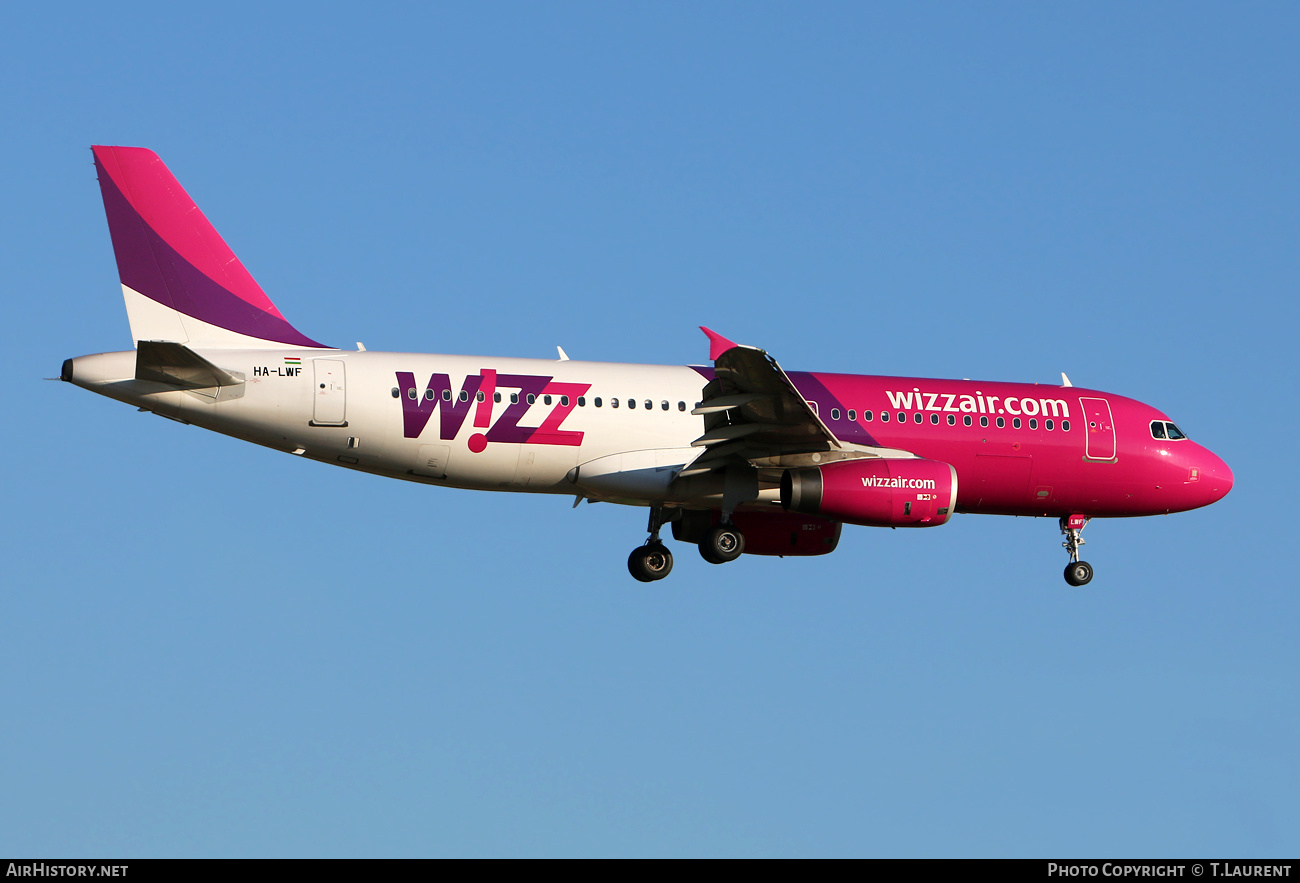 Aircraft Photo of HA-LWF | Airbus A320-232 | Wizz Air | AirHistory.net #384329