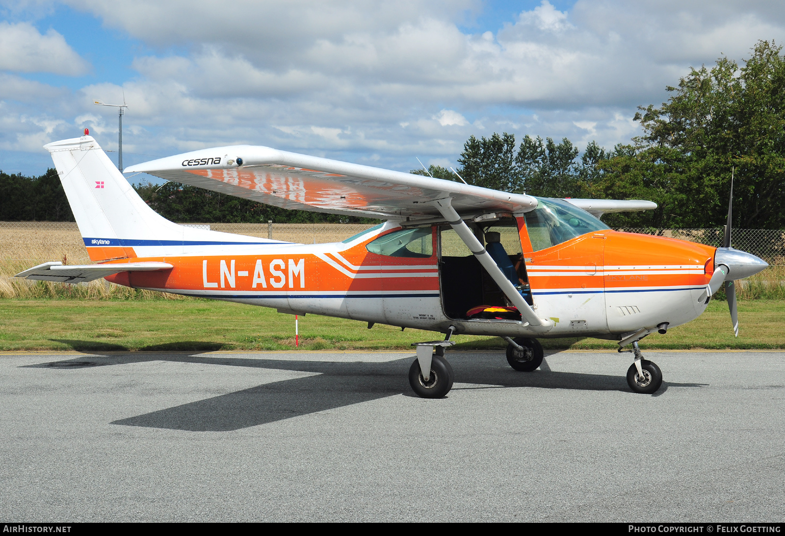 Aircraft Photo of LN-ASM | Cessna 182P Skylane | AirHistory.net #384351
