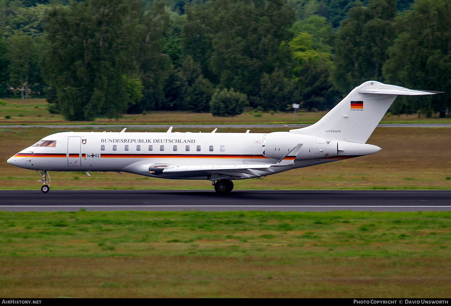 Aircraft Photo of 1402 | Bombardier Global 5000 (BD-700-1A11) | Germany - Air Force | AirHistory.net #384422