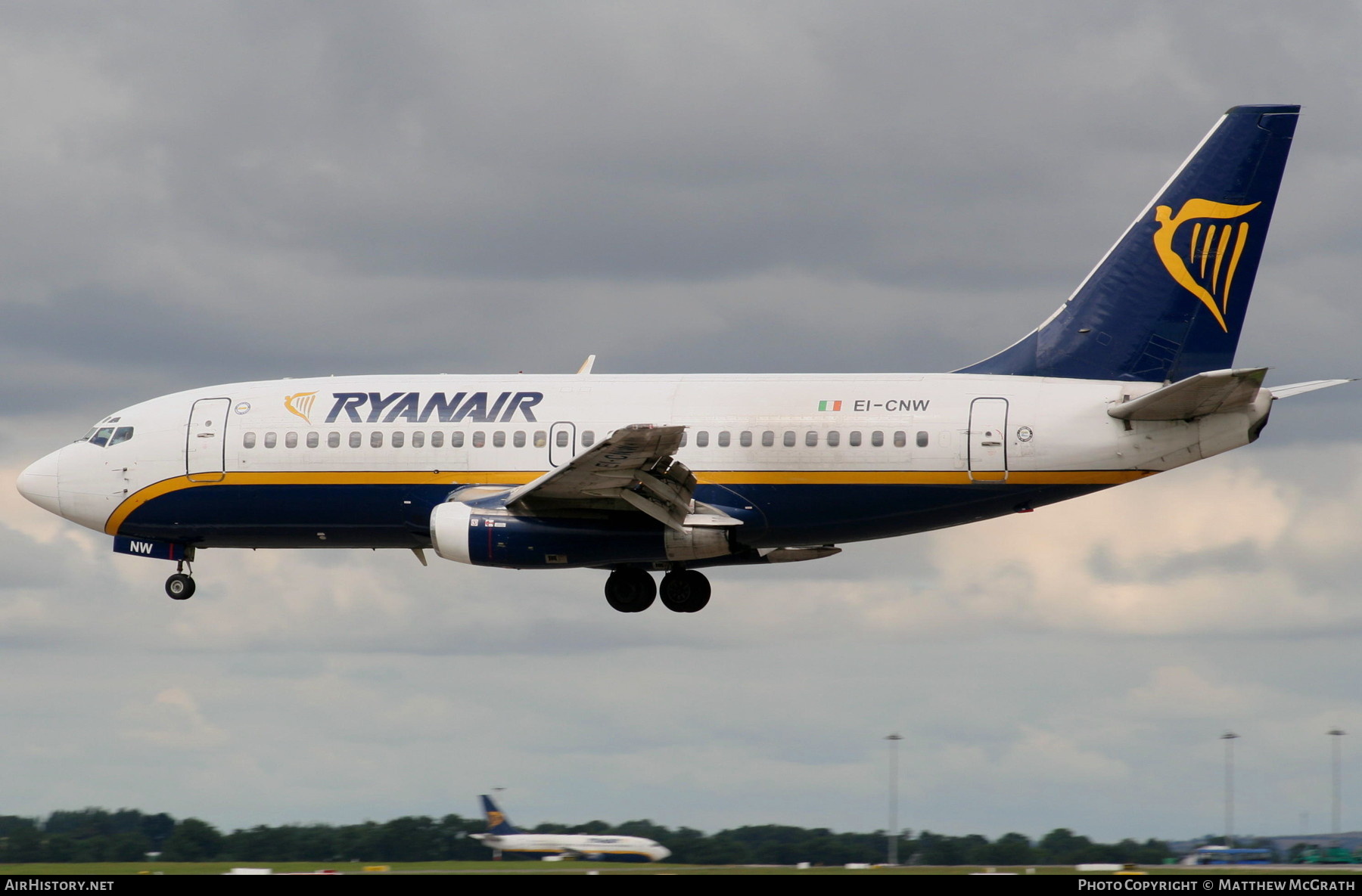 Aircraft Photo of EI-CNW | Boeing 737-230/Adv | Ryanair | AirHistory.net #384424