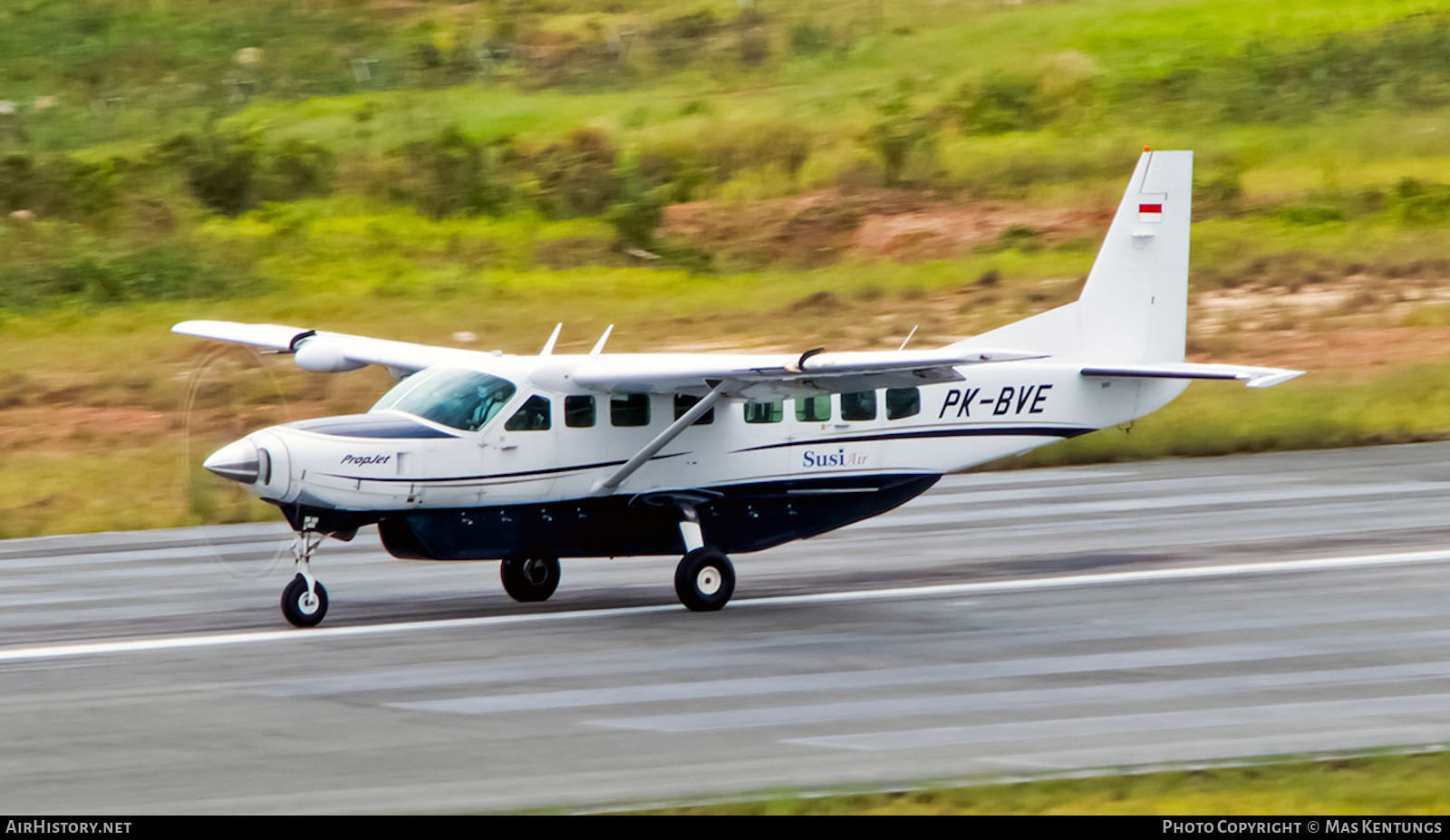 Aircraft Photo of PK-BVE | Cessna 208B Grand Caravan | Susi Air | AirHistory.net #384476