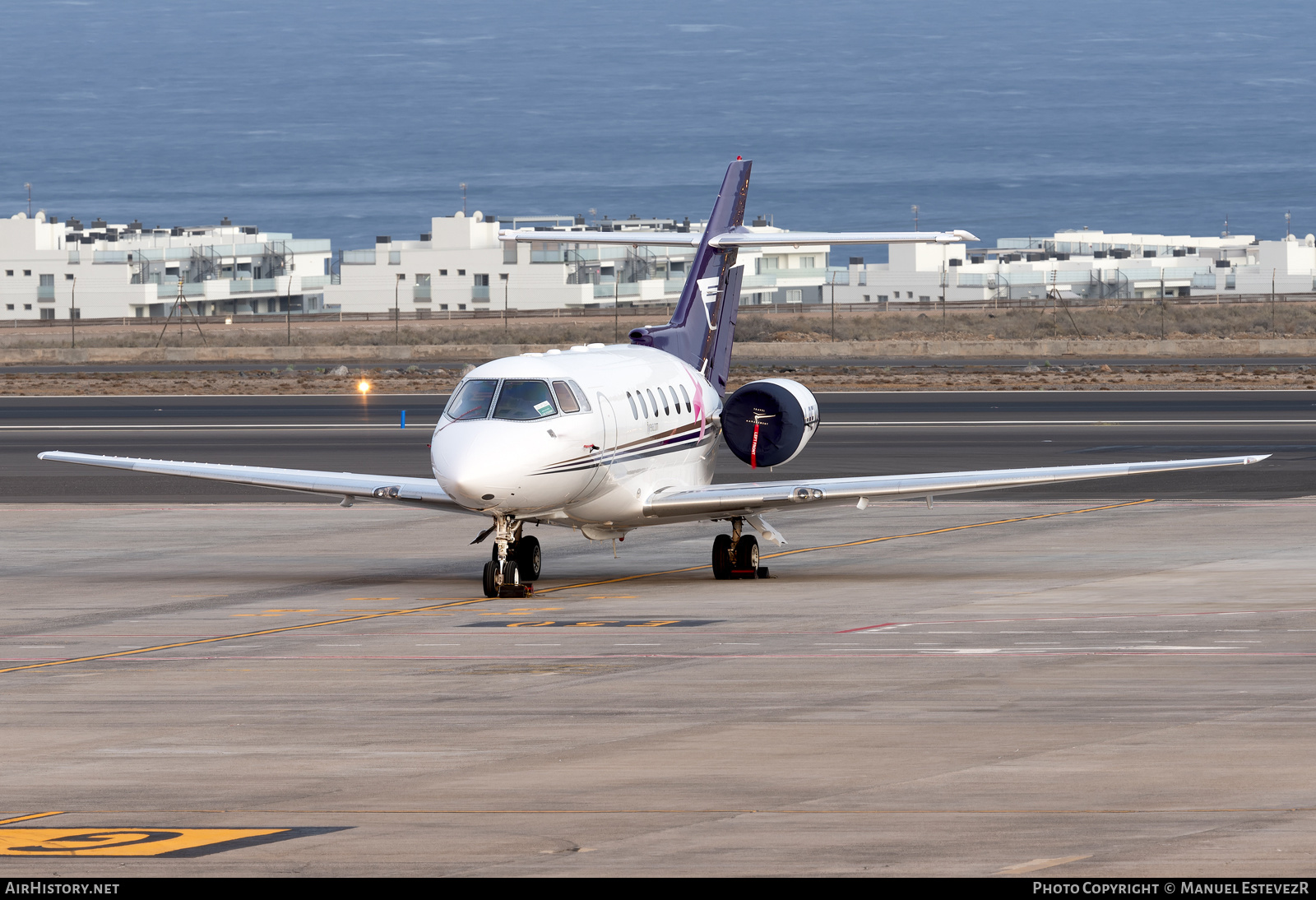 Aircraft Photo of EJ-REVA | Raytheon Hawker 850XP | REVA | AirHistory.net #384516