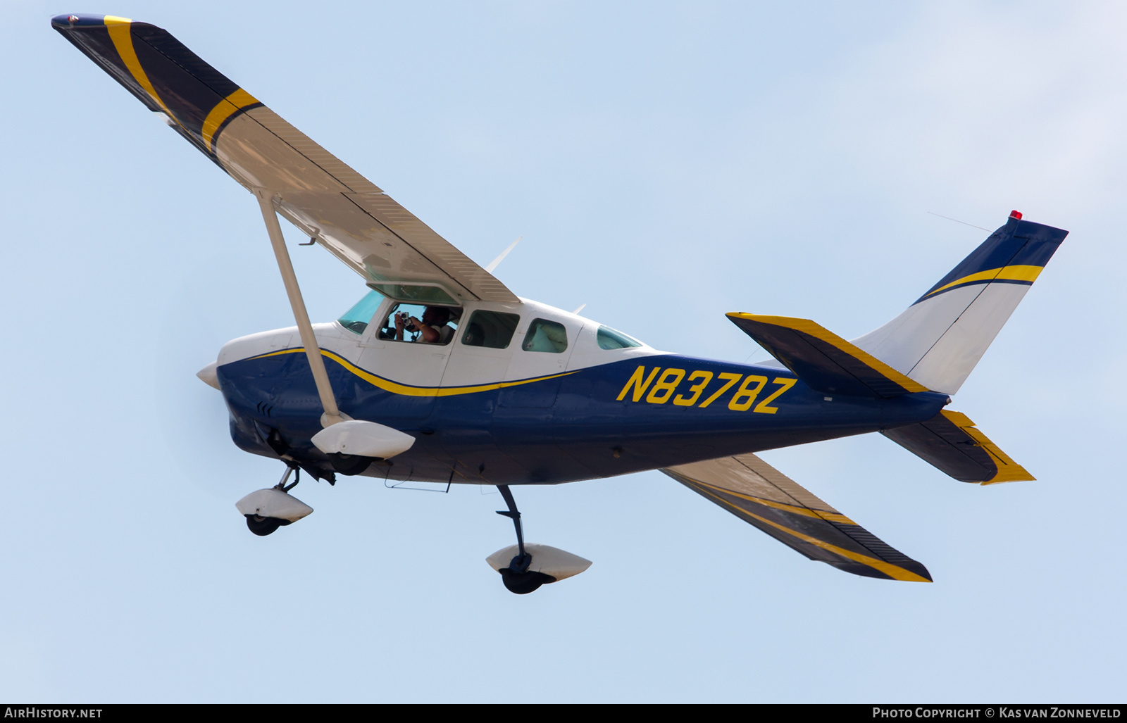 Aircraft Photo of N8378Z | Cessna 210-5 | AirHistory.net #384581