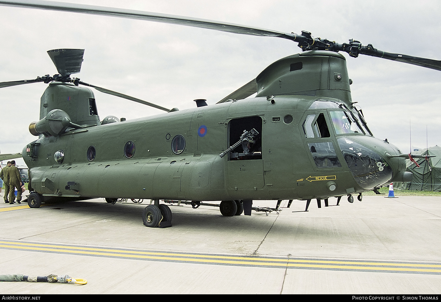 Aircraft Photo of ZA681 | Boeing Chinook HC2 (352) | UK - Air Force | AirHistory.net #384631