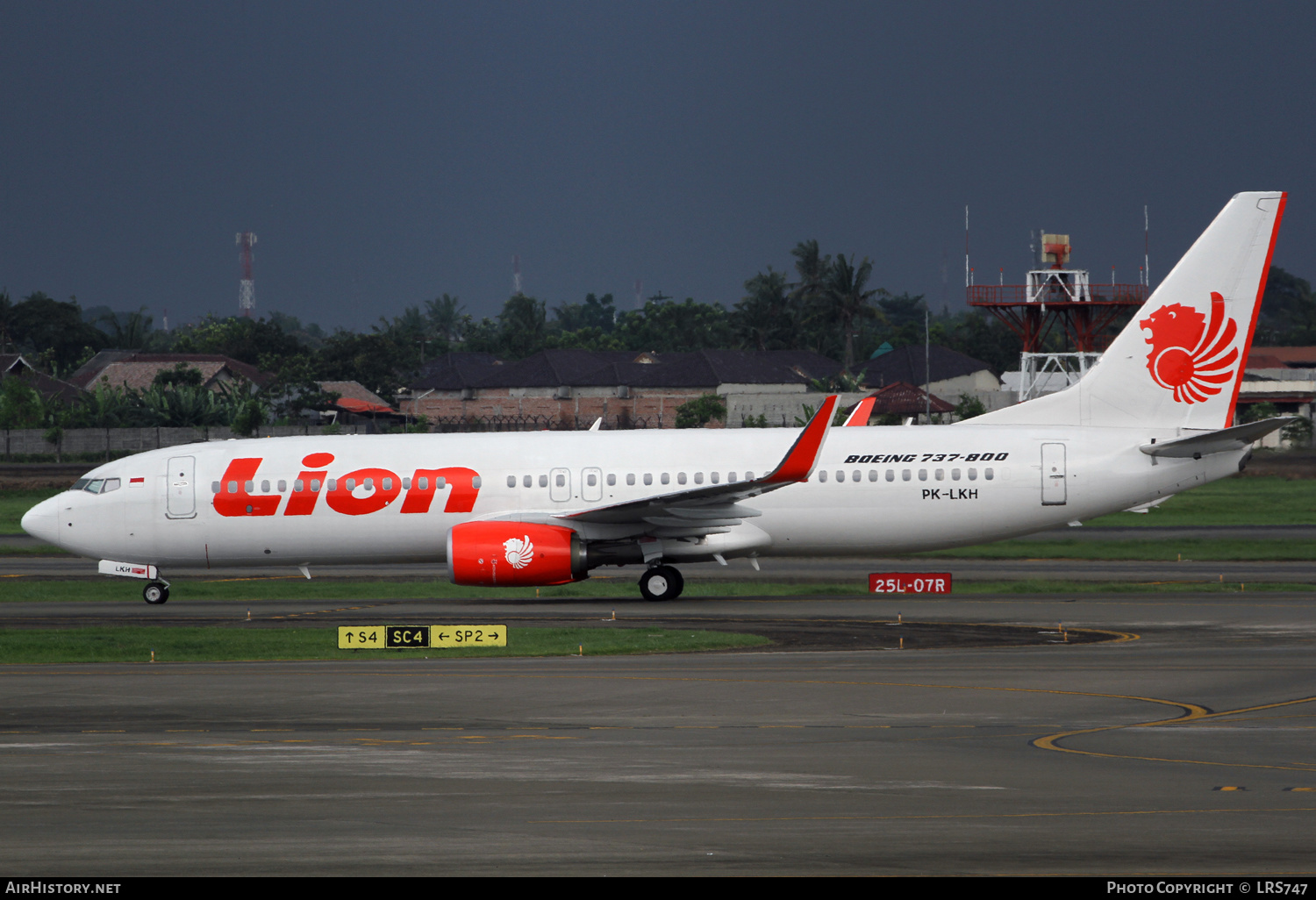Aircraft Photo of PK-LKH | Boeing 737-8GP | Lion Air | AirHistory.net #384650