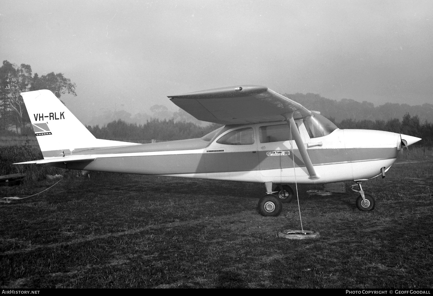 Aircraft Photo of VH-RLK | Cessna 172H Skyhawk | Air Park Skydiving | AirHistory.net #384736