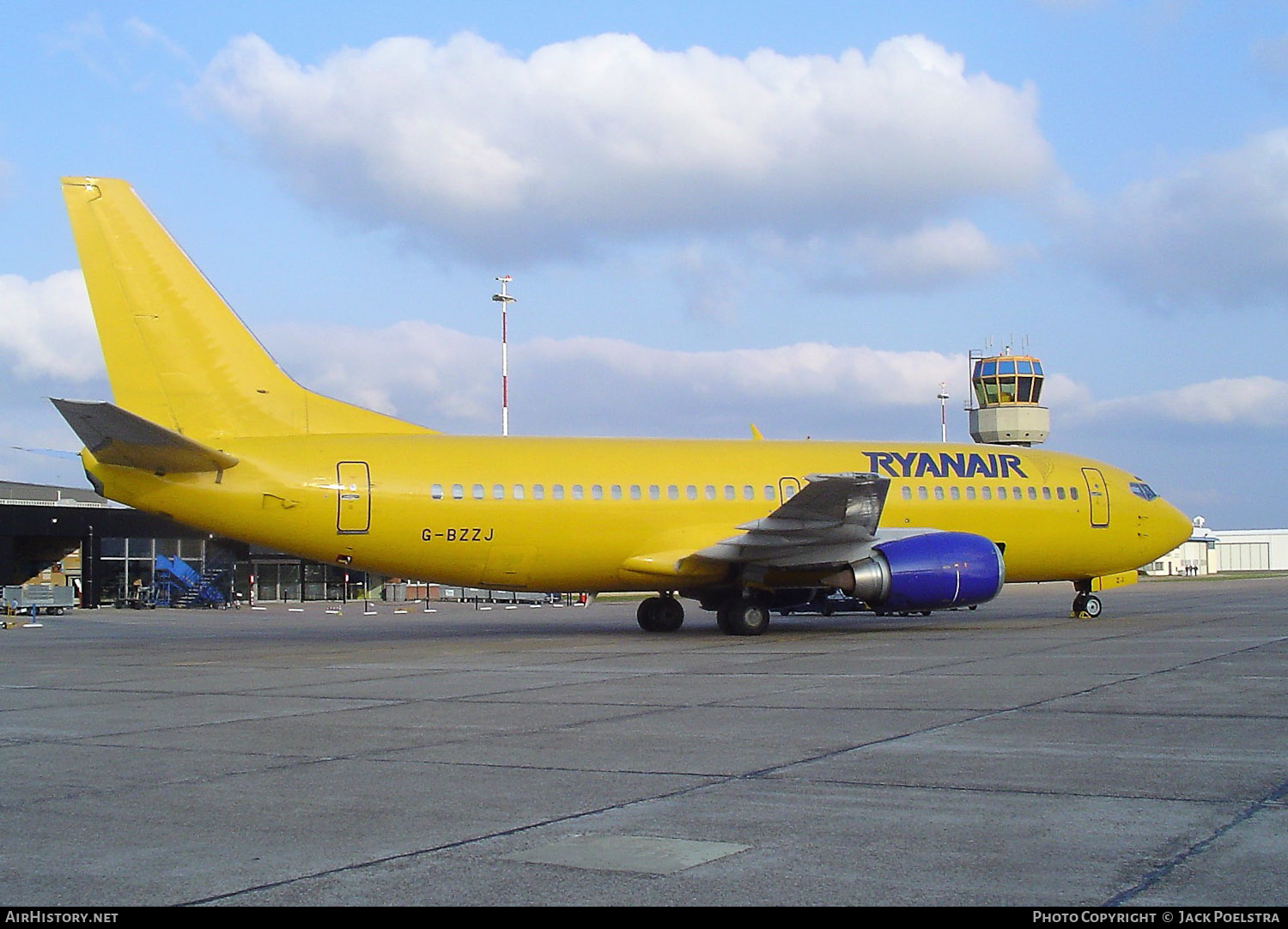 Aircraft Photo of G-BZZJ | Boeing 737-3Q8 | Ryanair | AirHistory.net #384768