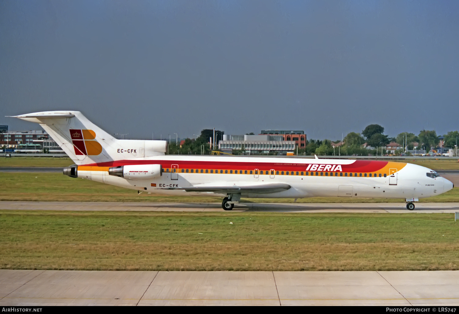 Aircraft Photo of EC-CFK | Boeing 727-256/Adv | Iberia | AirHistory.net #384777