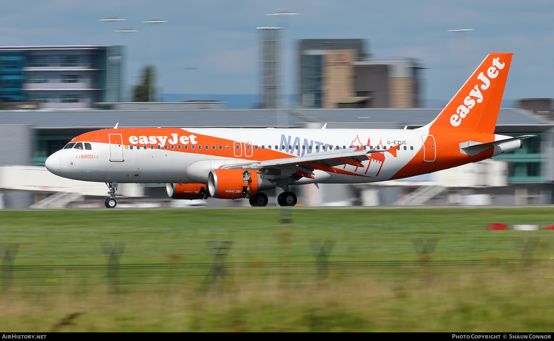 Aircraft Photo of G-EZUC | Airbus A320-214 | EasyJet | AirHistory.net #384853