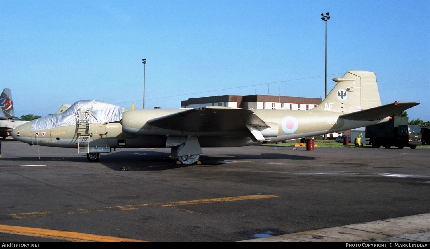 Aircraft Photo of XH131 | English Electric Canberra PR9 | UK - Air Force | AirHistory.net #384904