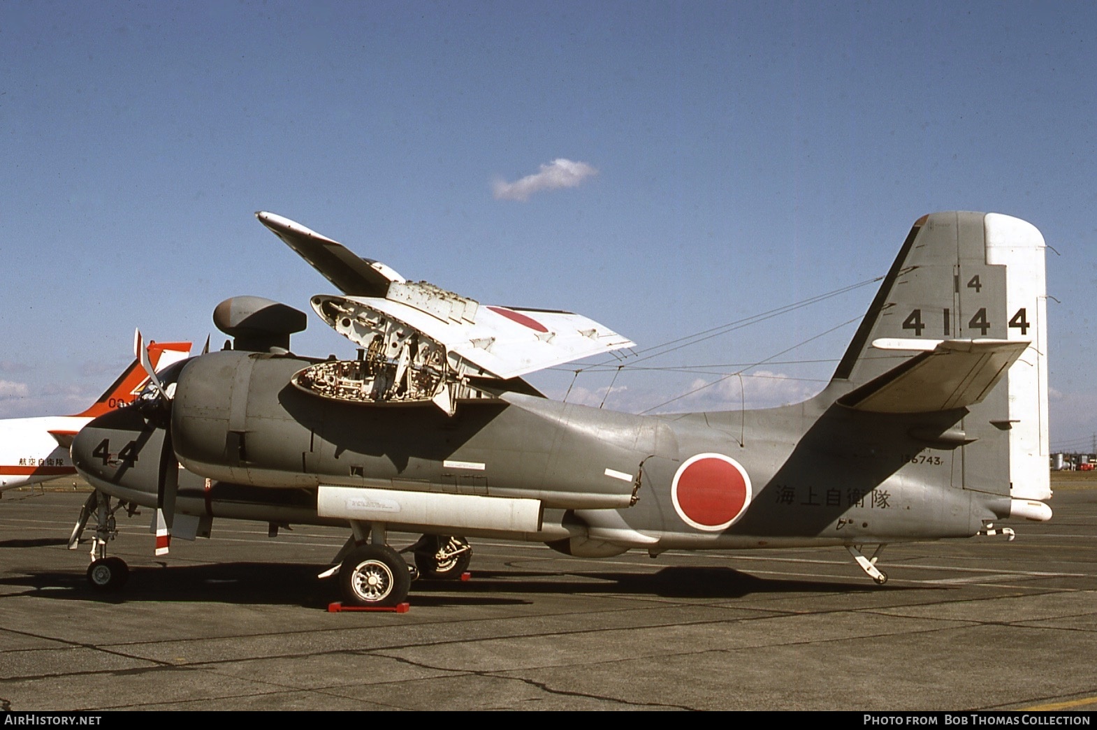 Aircraft Photo of 4144 / 136743 | Grumman S2F-1 Tracker | Japan - Navy | AirHistory.net #384929