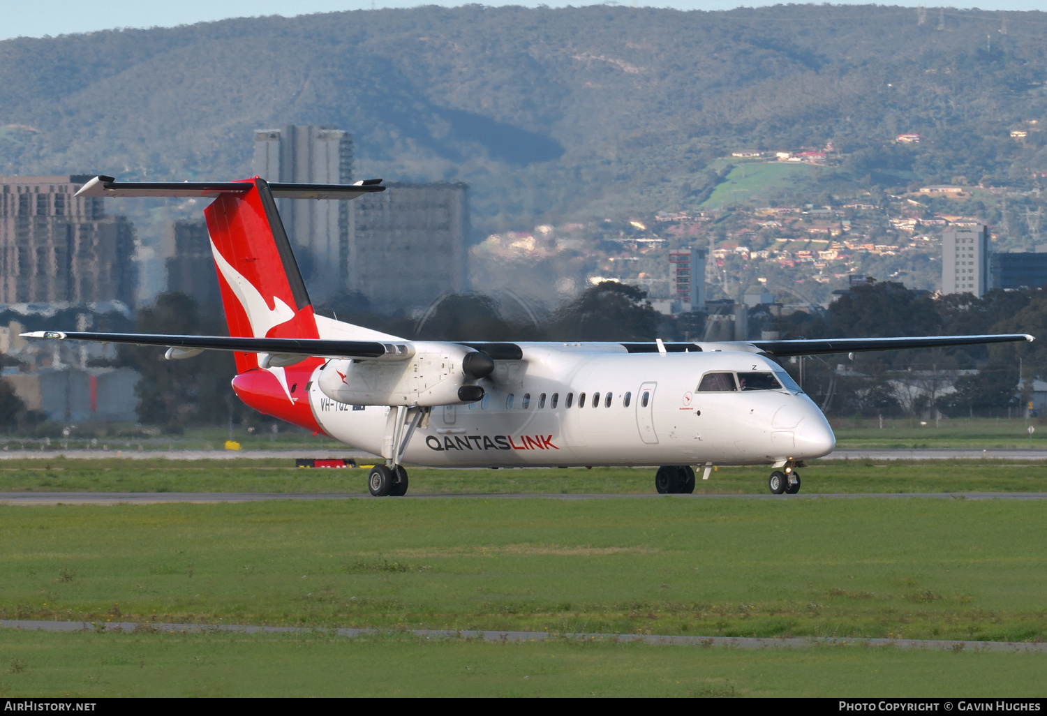 Aircraft Photo of VH-TQZ | Bombardier DHC-8-315Q Dash 8 | QantasLink | AirHistory.net #384984