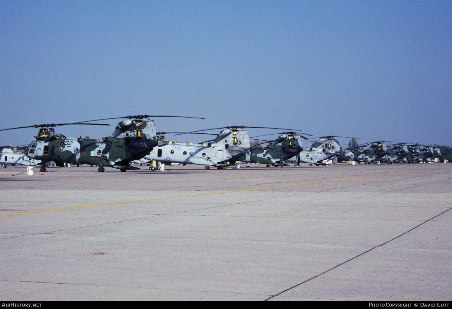 Aircraft Photo of 152574 | Boeing Vertol CH-46E Sea Knight | USA - Marines | AirHistory.net #385035