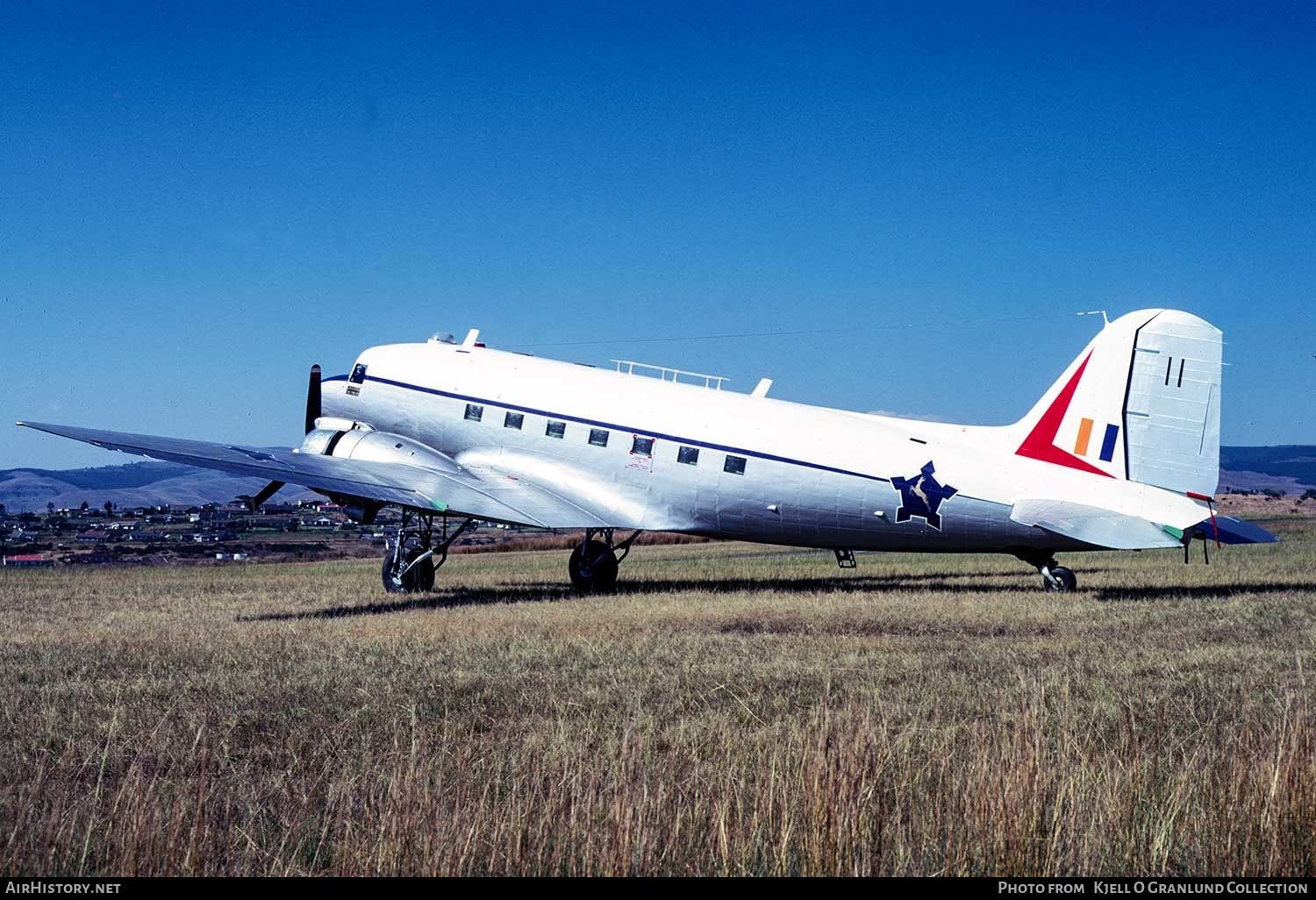 Aircraft Photo of 6811 | Douglas C-47A Dakota Mk.3 | South Africa - Air Force | AirHistory.net #385042