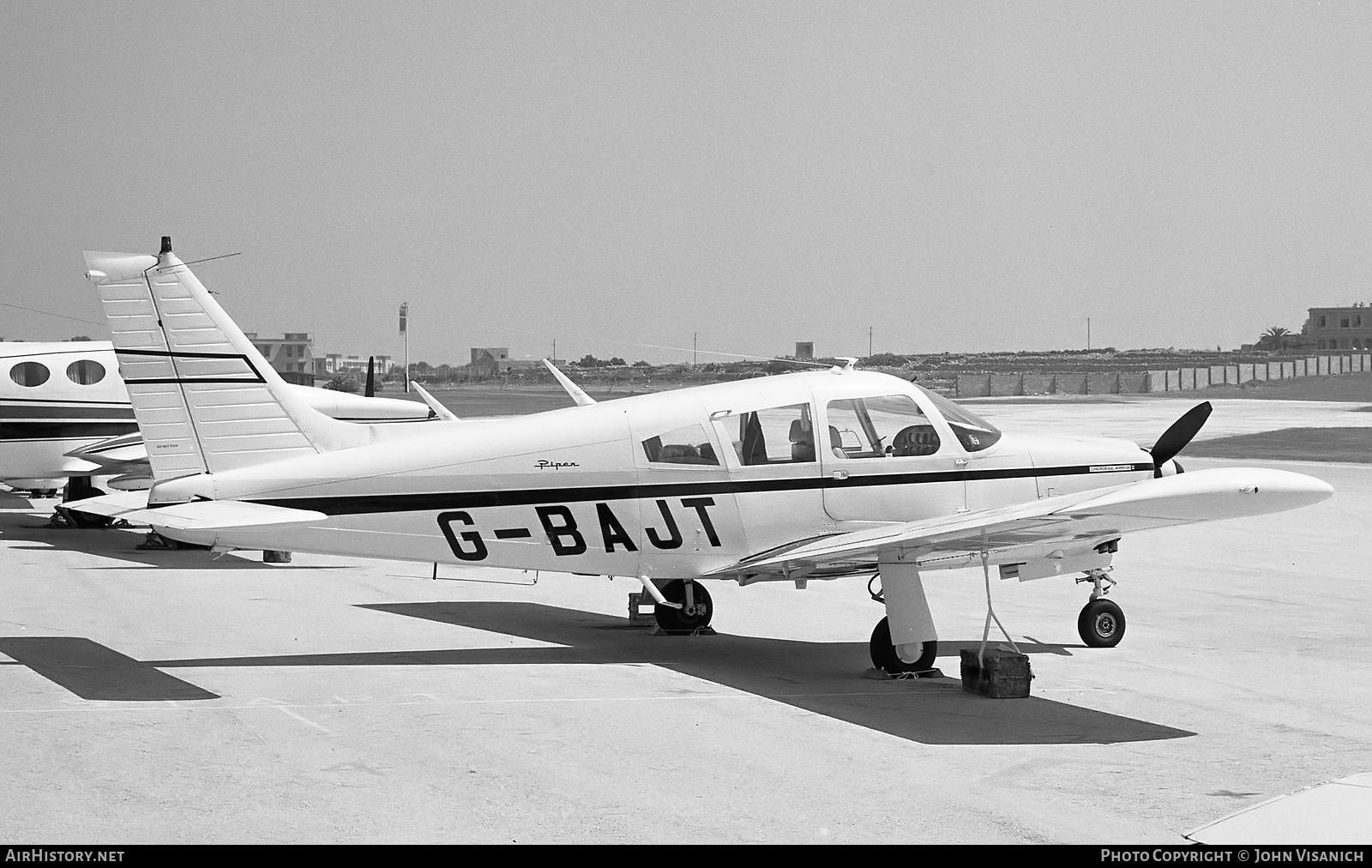 Aircraft Photo of G-BAJT | Piper PA-28R-200 Cherokee Arrow II | AirHistory.net #385044