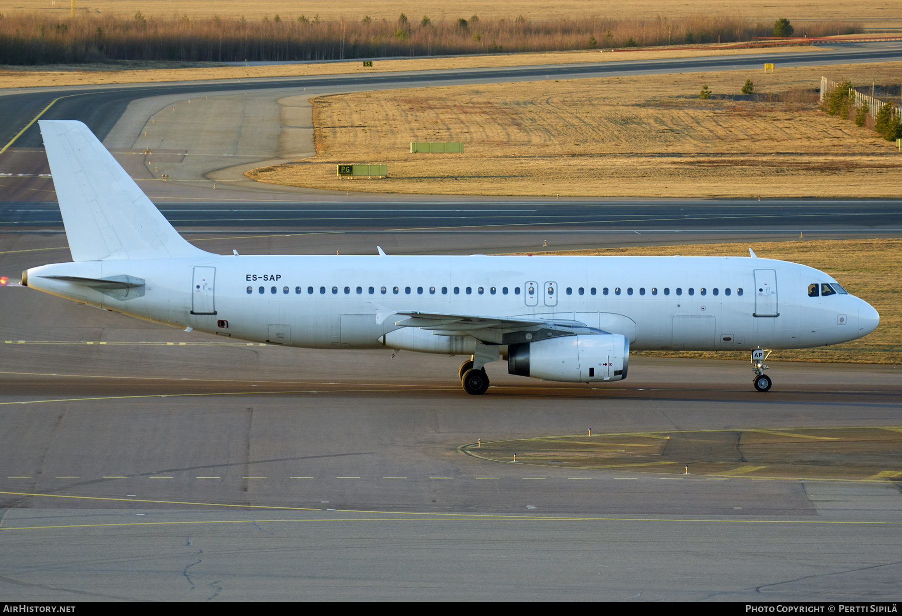 Aircraft Photo of ES-SAP | Airbus A320-232 | AirHistory.net #385124