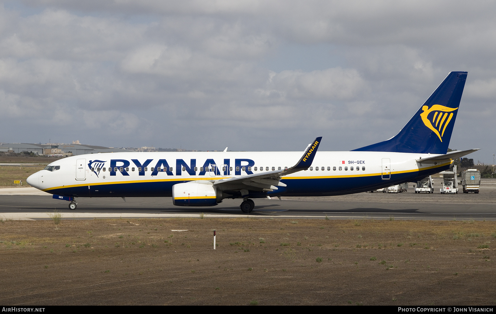 Aircraft Photo of 9H-QEK | Boeing 737-800 | Ryanair | AirHistory.net #385134