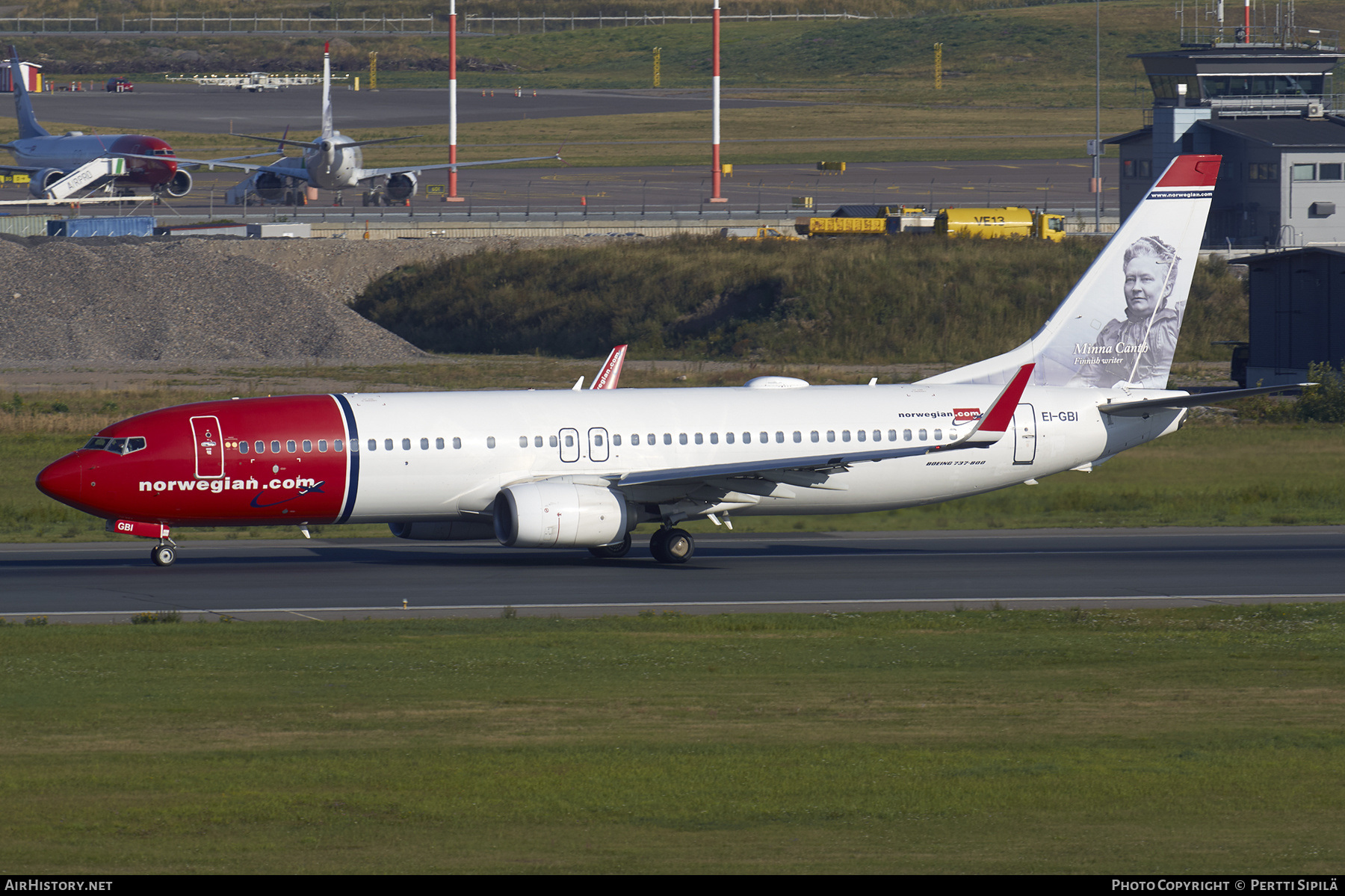 Aircraft Photo of EI-GBI | Boeing 737-8JP | Norwegian | AirHistory.net #385138
