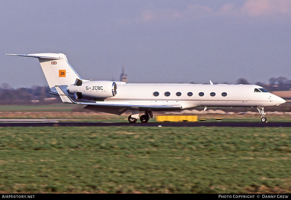 Aircraft Photo of G-JCBC | Gulfstream Aerospace G-V-SP Gulfstream G550 | JCB - J.C. Bamford Excavators | AirHistory.net #385215