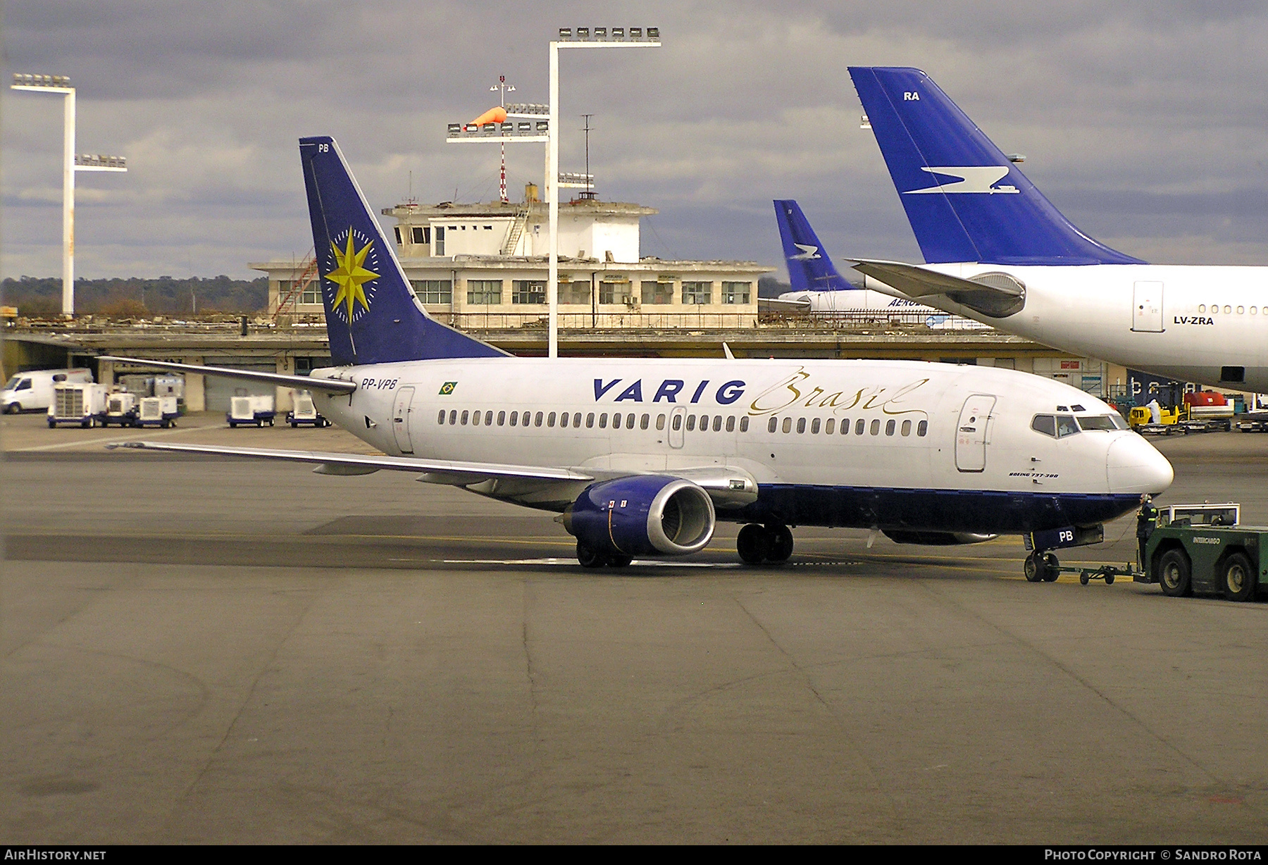 Aircraft Photo of PP-VPB | Boeing 737-341 | Varig | AirHistory.net #385268