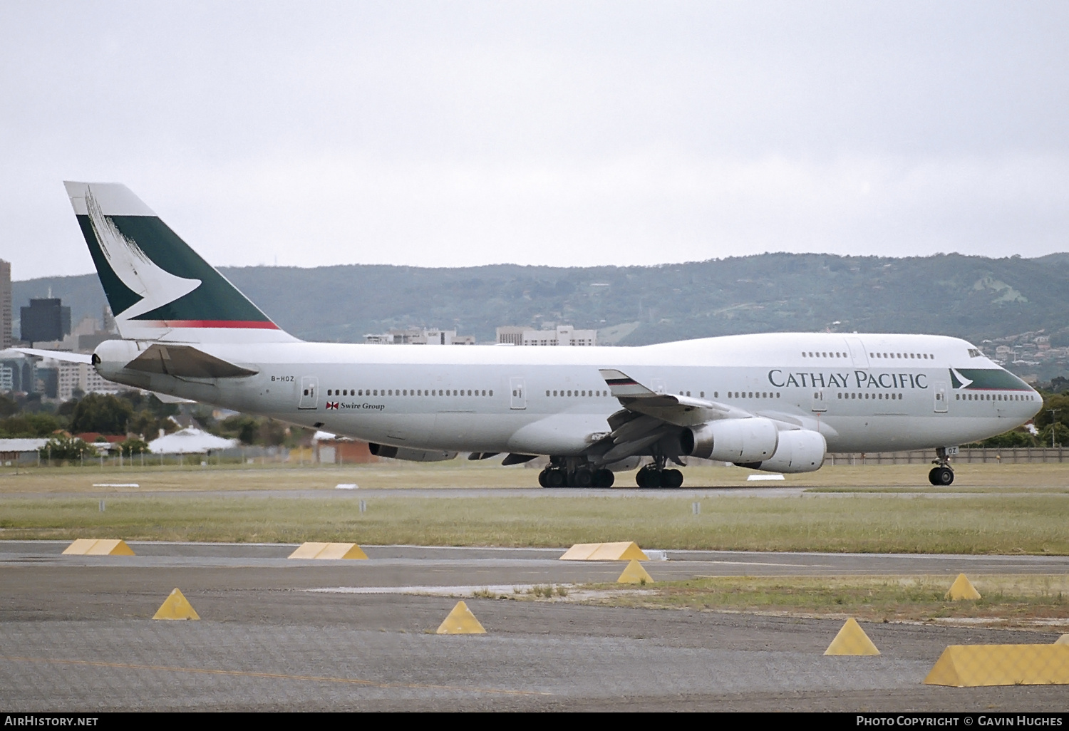 Aircraft Photo of B-HOZ | Boeing 747-467 | Cathay Pacific Airways | AirHistory.net #385299