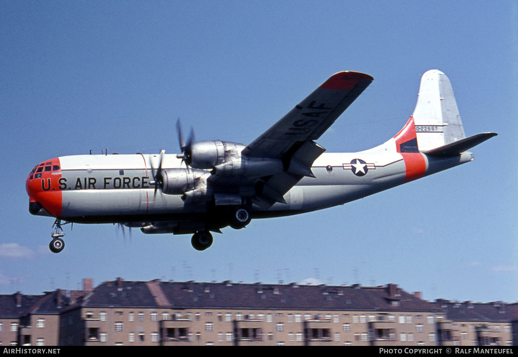 Aircraft Photo of 52-2687 / 0-22687 | Boeing EC-97G Stratofreighter | USA - Air Force | AirHistory.net #385342