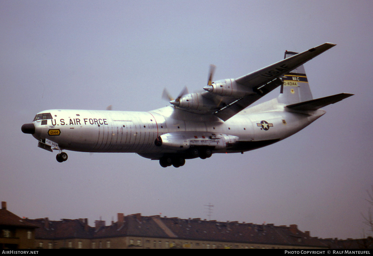 Aircraft Photo of 54-144 / 0-40144 | Douglas C-133A Cargomaster | USA - Air Force | AirHistory.net #385377