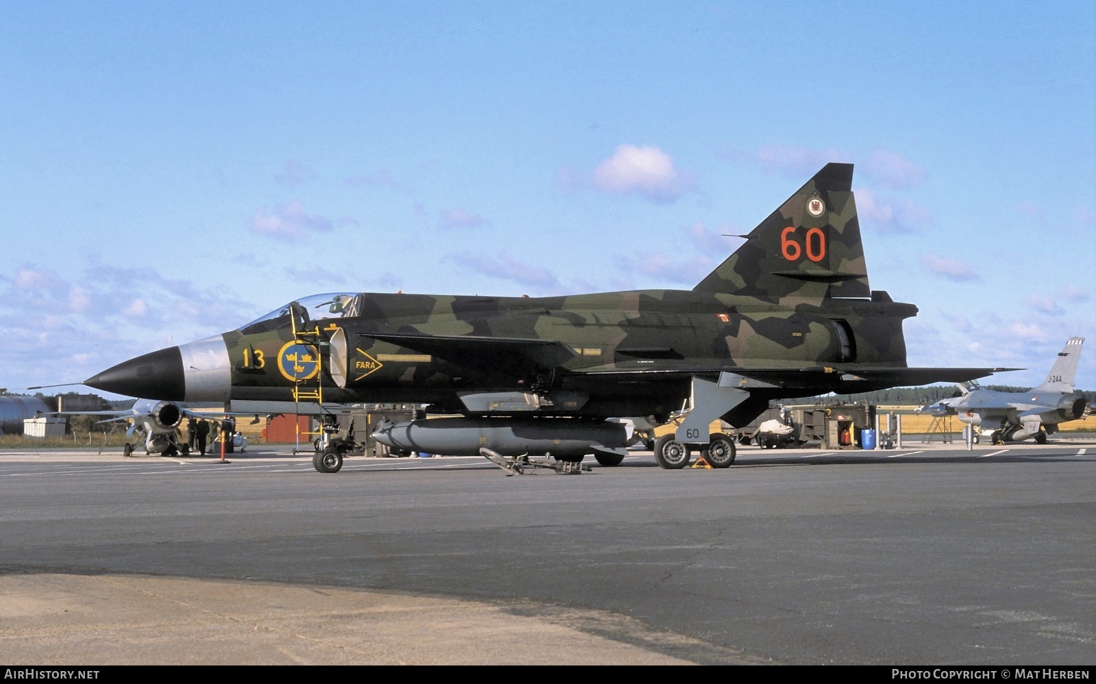 Aircraft Photo of 37320 | Saab JA37 Viggen | Sweden - Air Force | AirHistory.net #385435